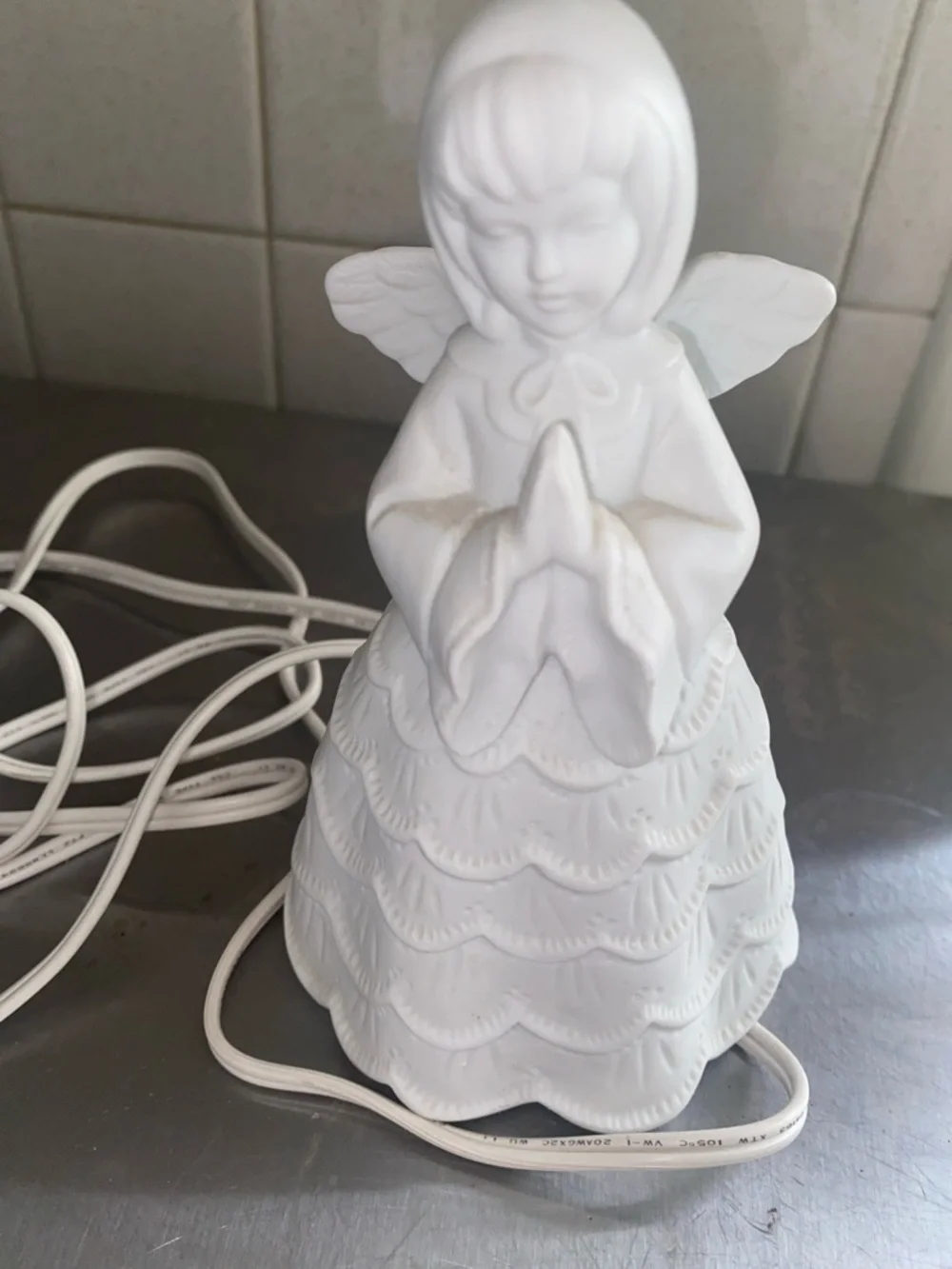 Ceramic white Light up Angel‎